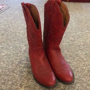 Ariat heritage red boots Womans 8 B